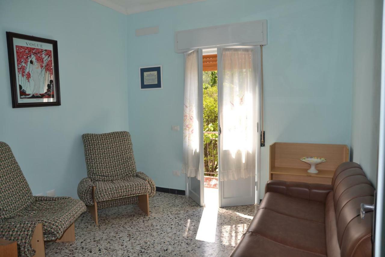 La Casa Del Prussiano Apartment Diano Castello Exterior foto